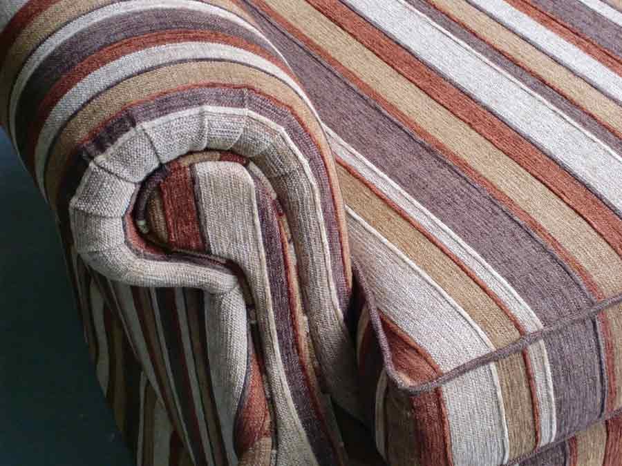 met een chenille streepstof van Buvetex